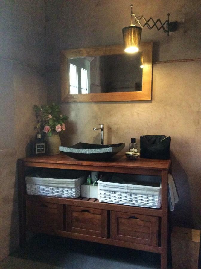 ガッサン Le Mas Amore Bed & Breakfast エクステリア 写真